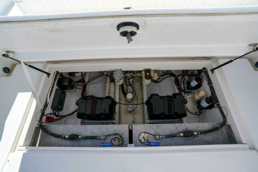 2002 Stamas 270 Tarpon