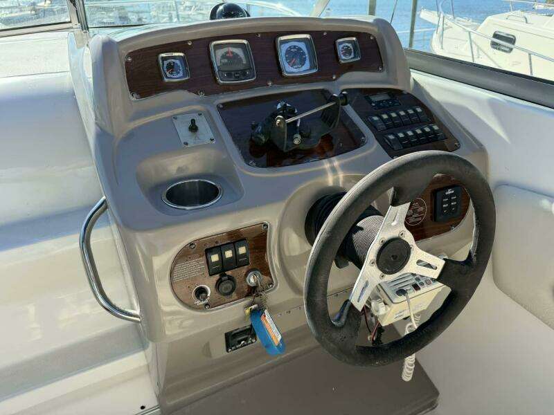 2008 Chaparral 250 Signature