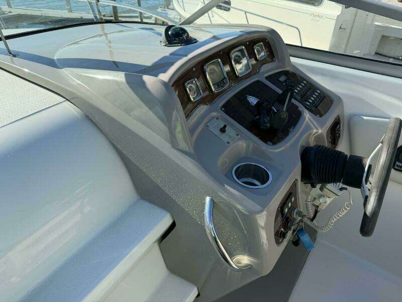 2008 Chaparral 250 Signature