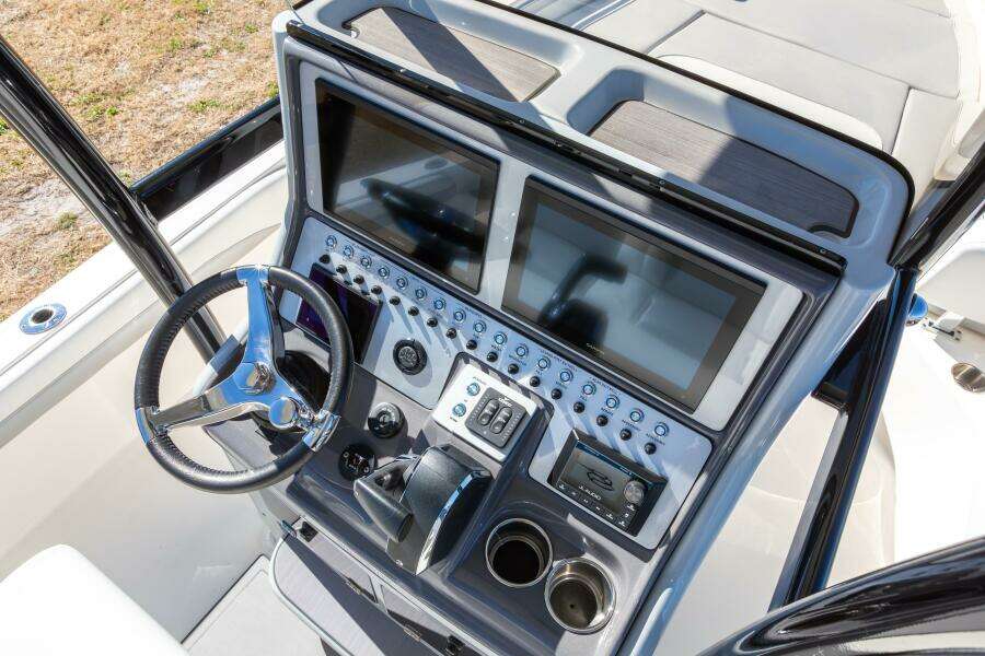 Shearwater 260 SS Carolina