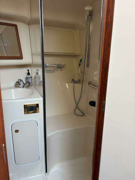 2000 Sea Ray 420 Aft Cabin