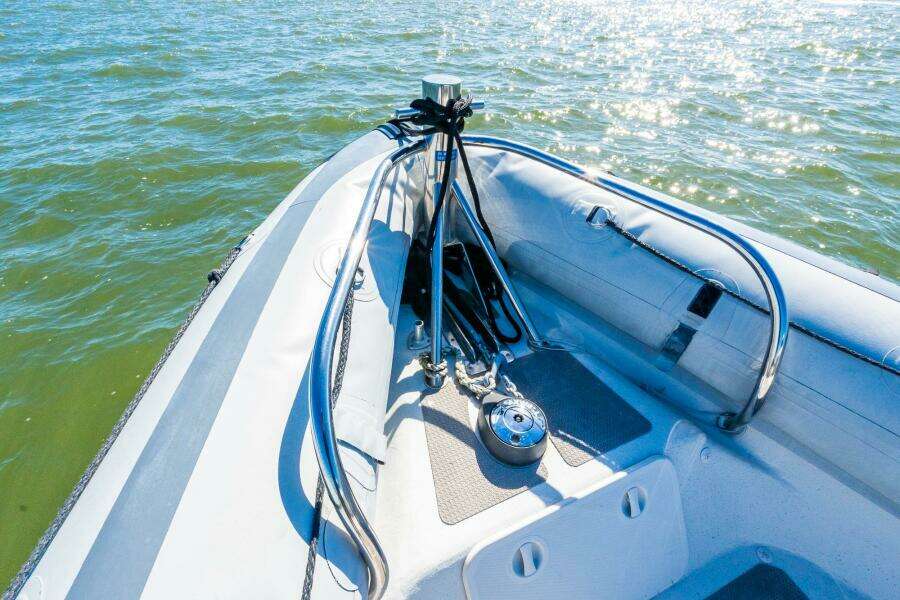 2016 Pursuit OS 385 Offshore