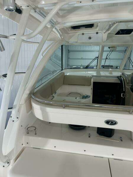 2016 Pursuit OS 385 Offshore