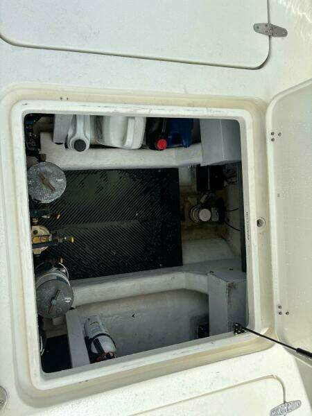 2004 Sabreline 36 Sedan