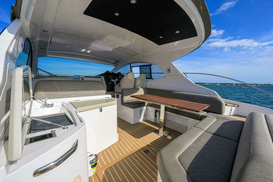 2020 Azimut Atlantis 45