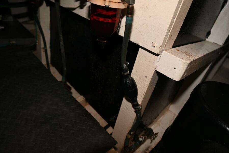 1970 Grand Banks Flybridge Trawler