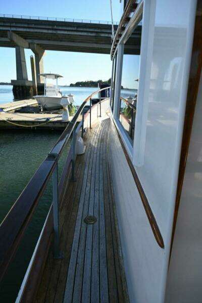 1970 Grand Banks Flybridge Trawler