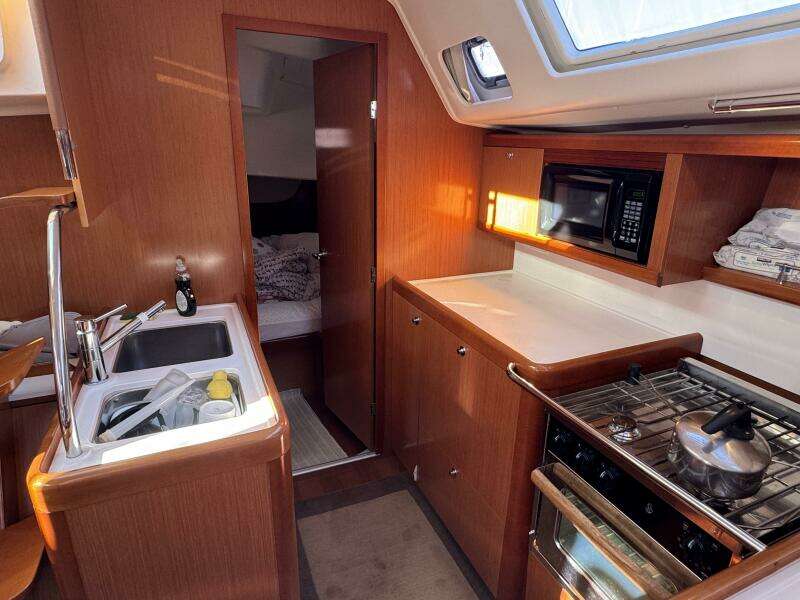 2009 Beneteau 49