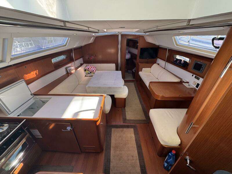 2009 Beneteau 49