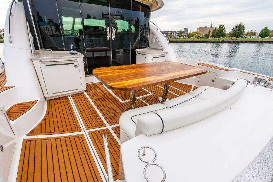 2008 Sea Ray 60 Sundancer