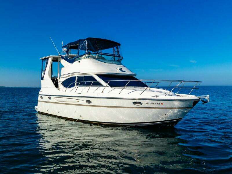 1999 Maxum 4100 SCA Motor Yacht