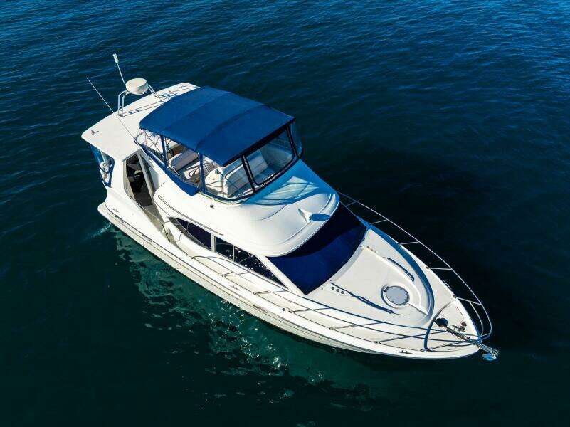 1999 Maxum 4100 SCA Motor Yacht