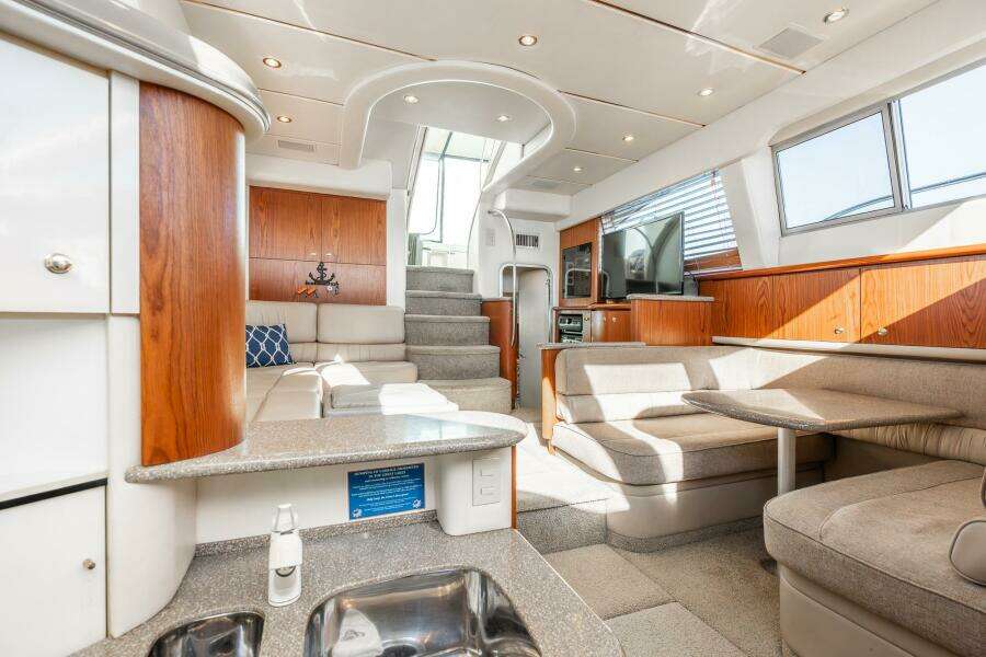 1999 Maxum 4100 SCA Motor Yacht