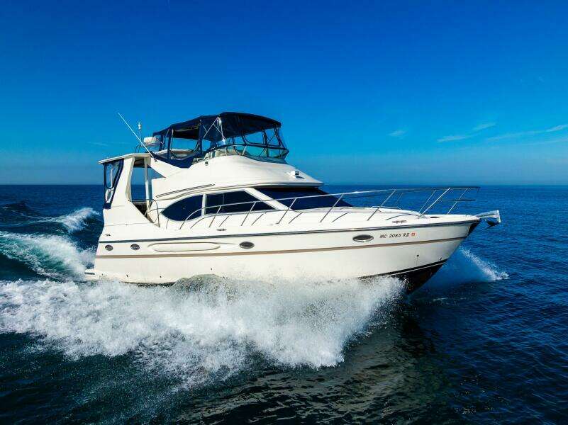1999 Maxum 4100 SCA Motor Yacht