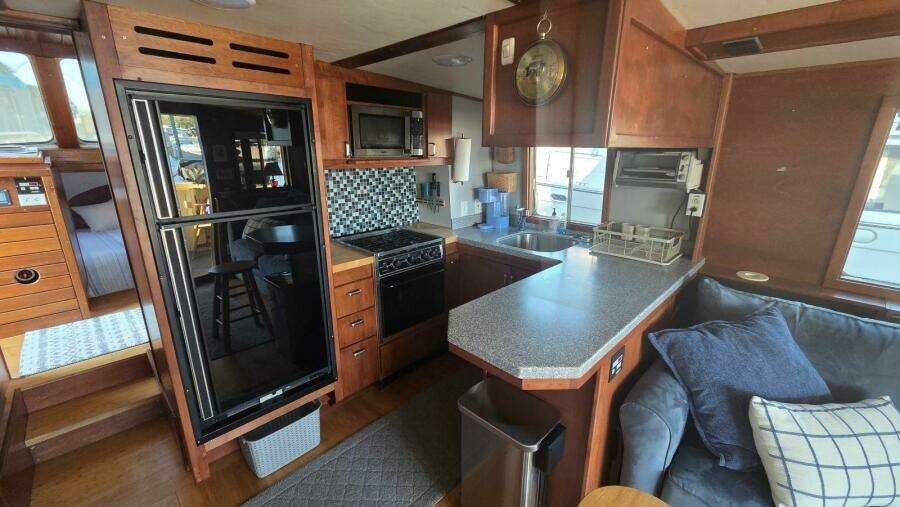 2004 Pilgrim Progress Mark II 42