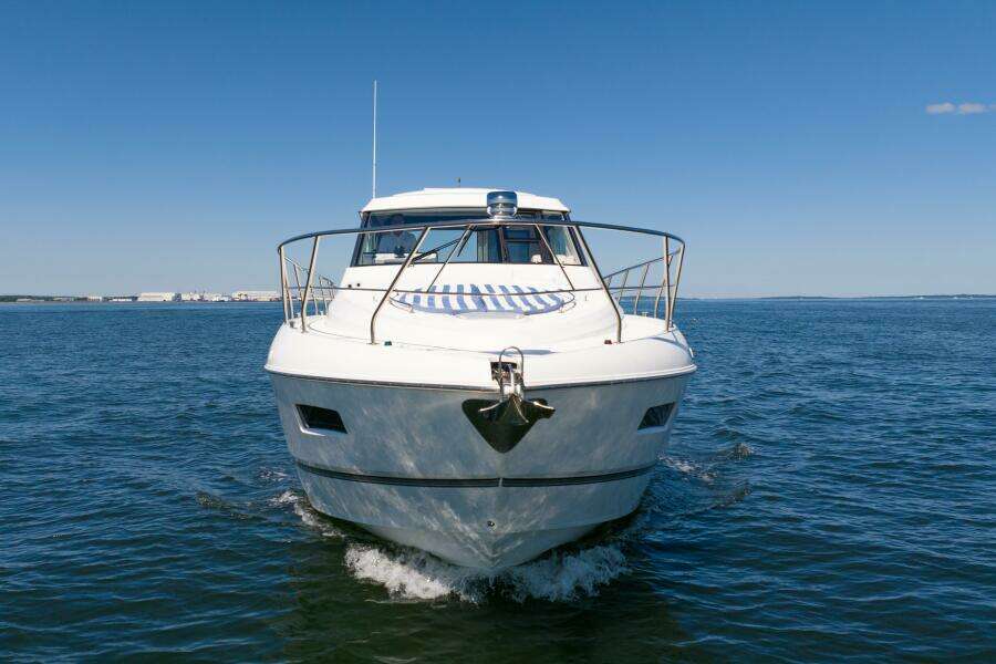 Cruiser Yachts 48   EPIC (7)