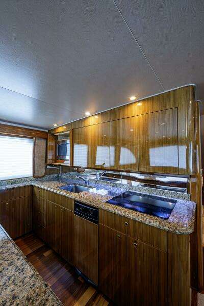 Viking 64 - Big Blue - Galley