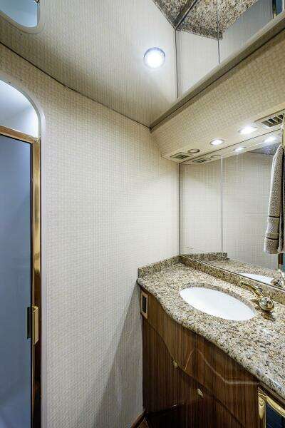 Viking 64 - Big Blue - Forward Stateroom Head