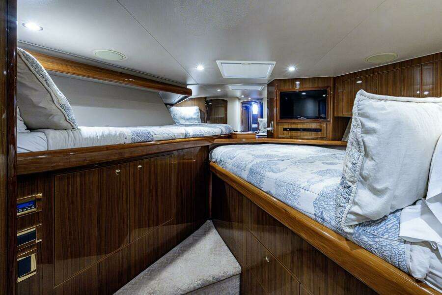 Viking 64 - Big Blue - Forward Stateroom