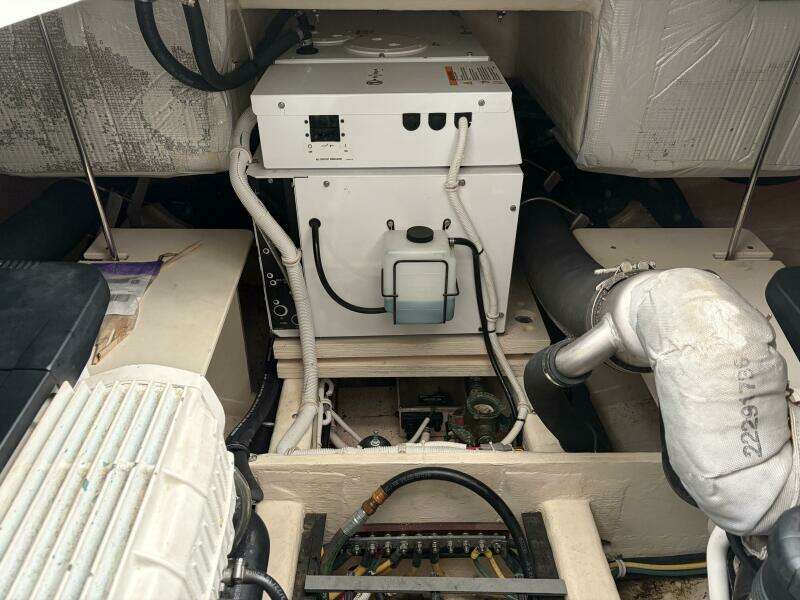 2016 Tiara Yachts C44 Coupe