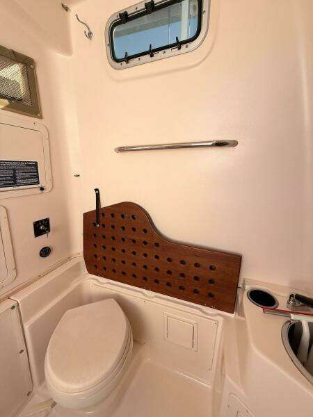 2011 Grady-White Caynon 336