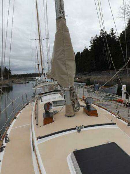 1987 Cape Dory Cape Dory 36