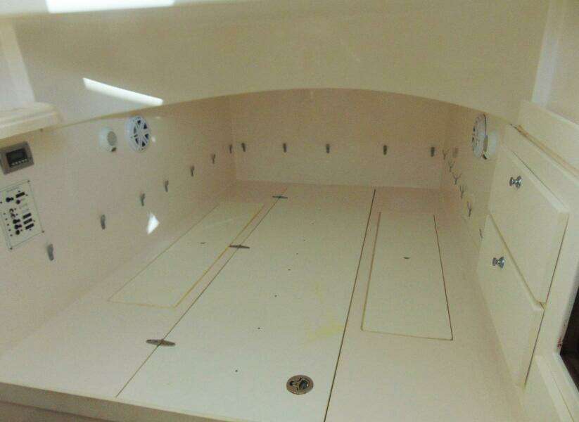 2019 Stamas 390 Tarpon