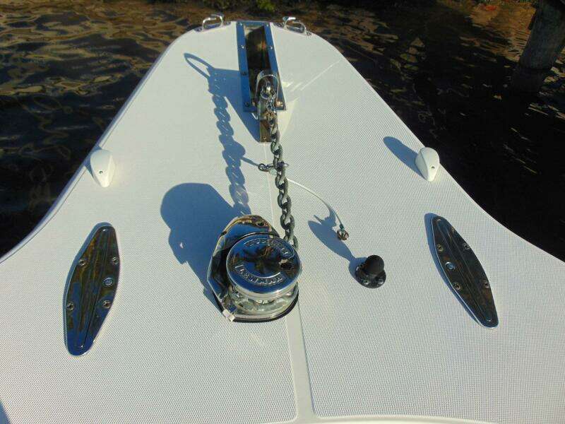 2019 Stamas 390 Tarpon