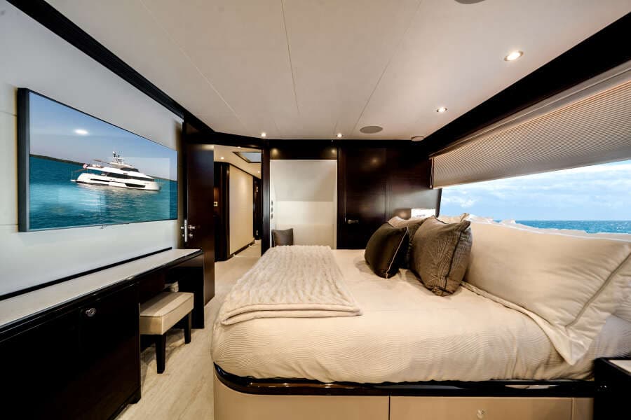 2022 Ocean Alexander 37 L