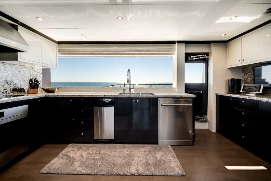 2022 Ocean Alexander 37 L