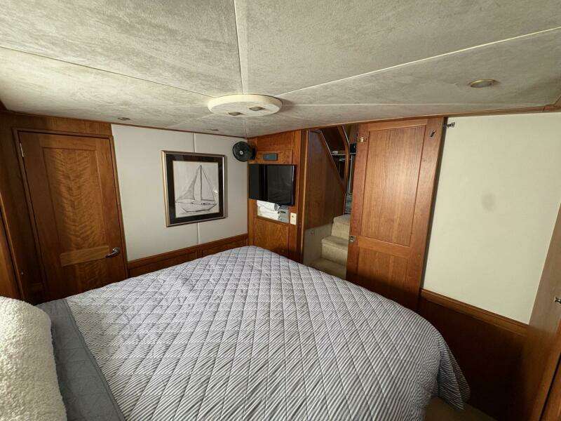 2001 Silverton 453 Motor Yacht