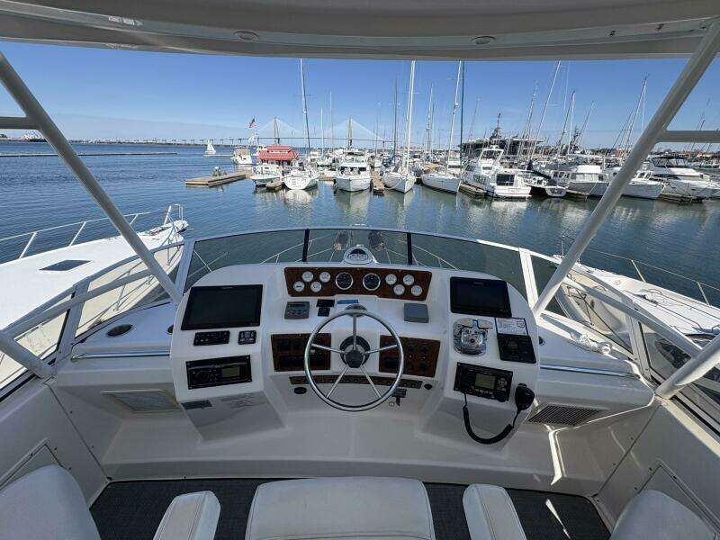 2001 Silverton 453 Motor Yacht