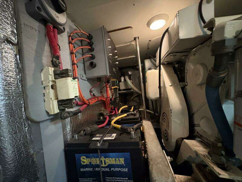 2001 Silverton 453 Motor Yacht