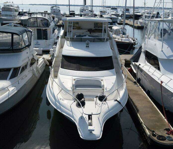 2001 Silverton 453 Motor Yacht