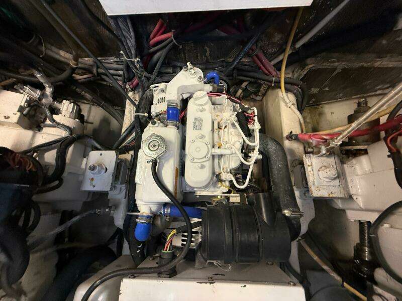 2002 Tiara Yachts 4000 Express