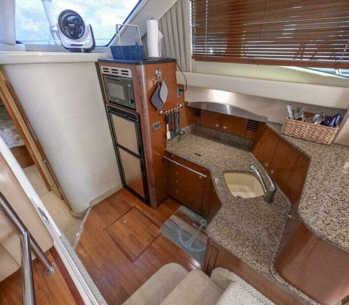 2007 Sea Ray 44 Sedan Bridge