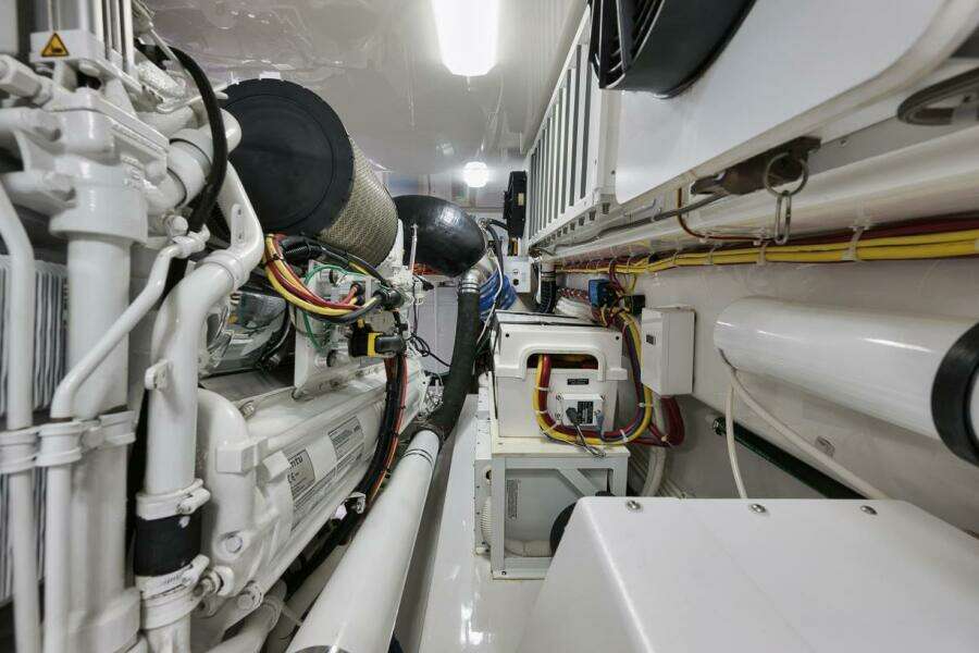 Viking 68 JO-LI - Engine Room