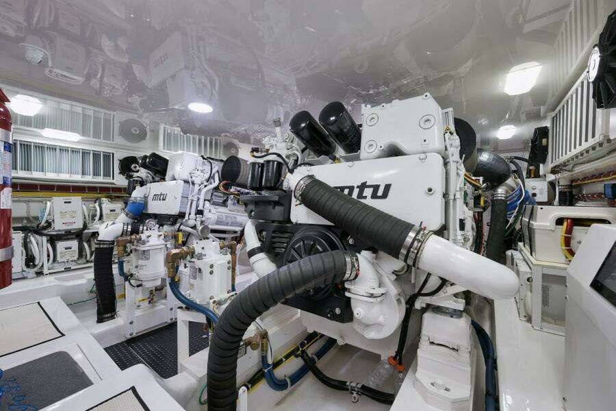 Viking 68 JO-LI - Engine Room