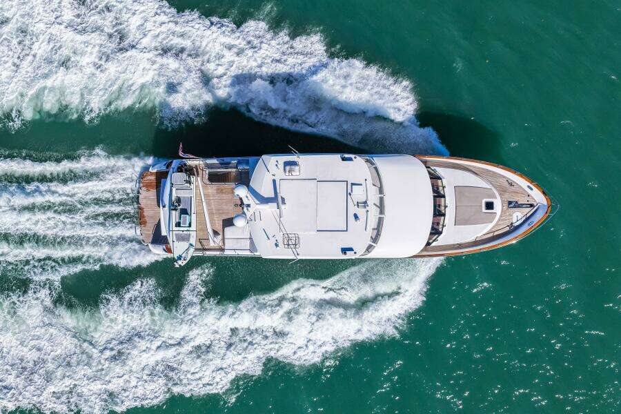 2010 83 Ocean Alexander Motor Yacht 'Relentless'