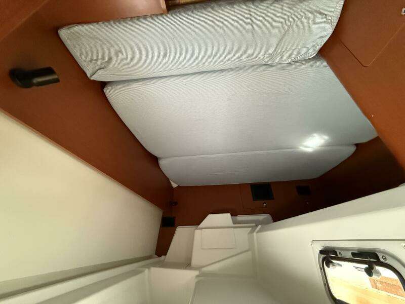 2018 Beneteau Oceanis 35.1 