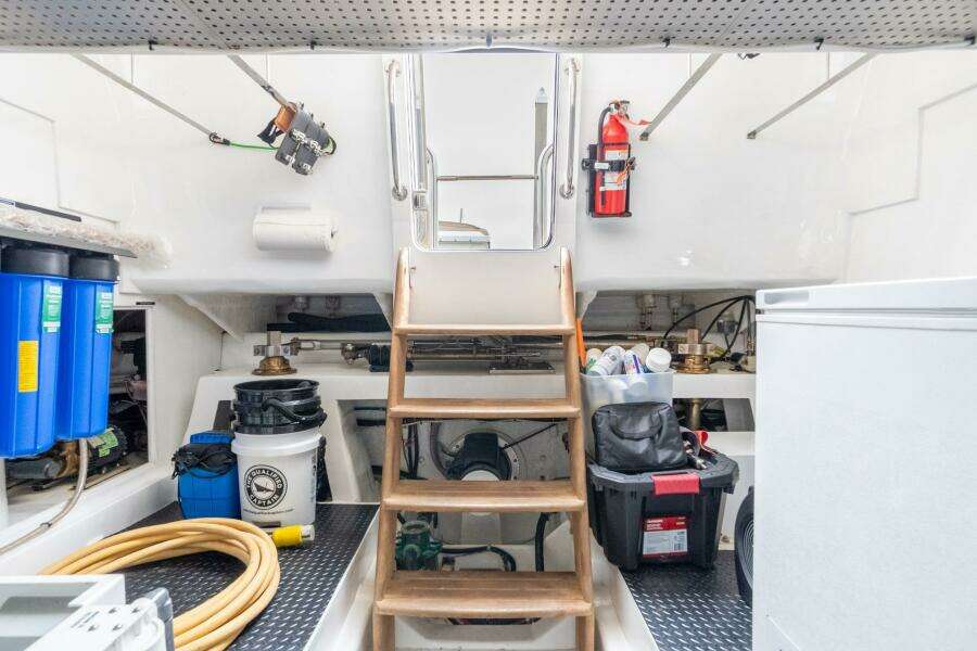 2008 Hampton 630 Pilothouse