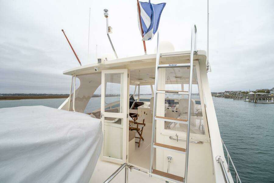 2008 Hampton 630 Pilothouse