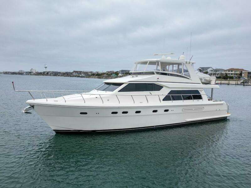 2008 Hampton 630 Pilothouse