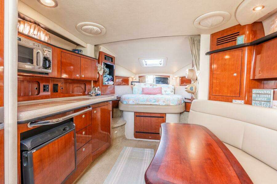 2007 Sea Ray 320 Sundancer