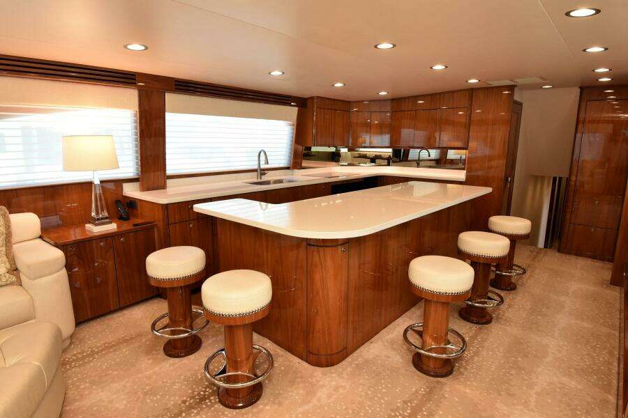 2019 Viking 80 Skybridge - PARTY OF FIVE