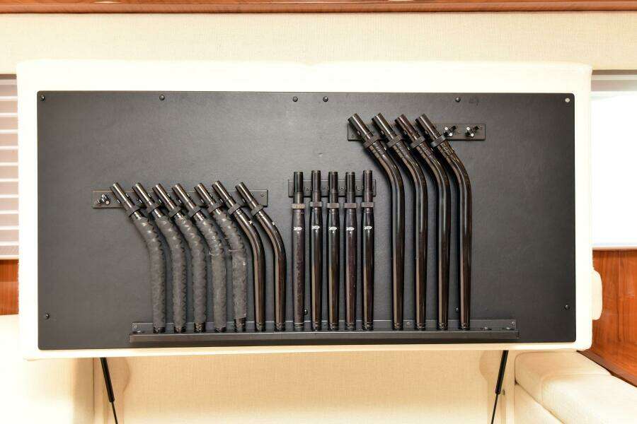 2019 Viking 80 Skybridge - PARTY OF FIVE