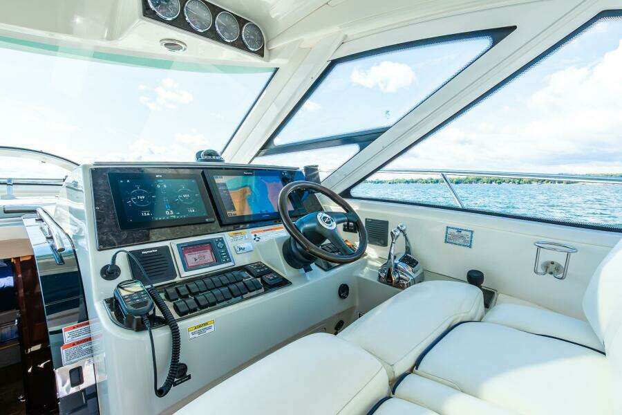 2009 Sea Ray 47 Sundancer