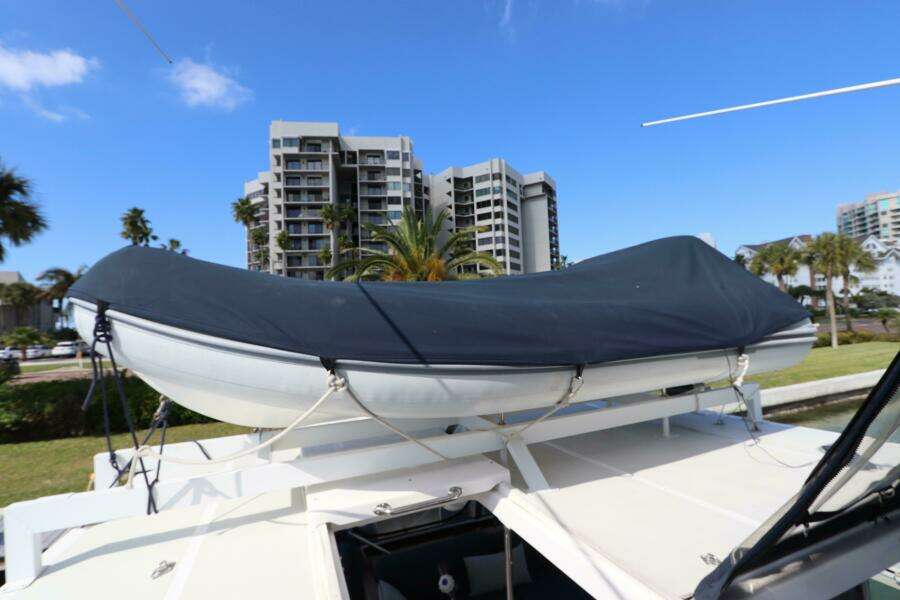 2005 DeFever Cockpit Motor Yacht