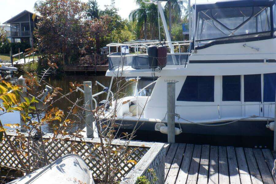 1999 Mainship 350 Trawler