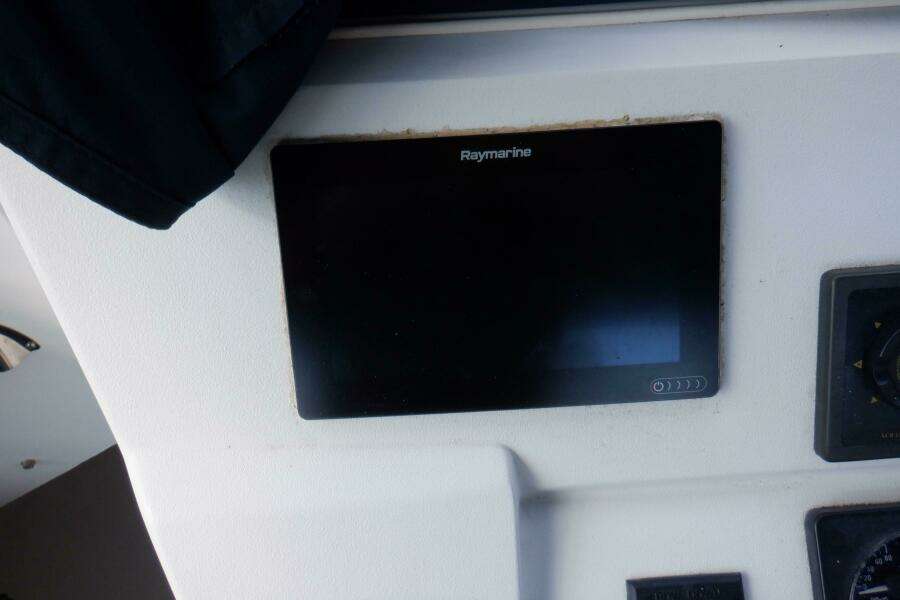 1999 Mainship 350 Trawler